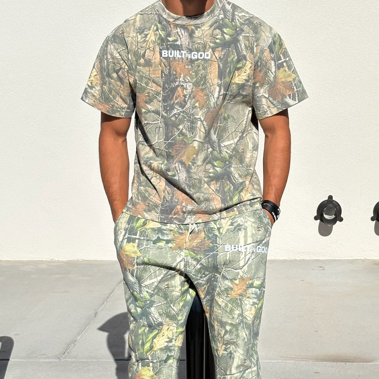 BUILT TO SERVE Oversized Tee - Camo