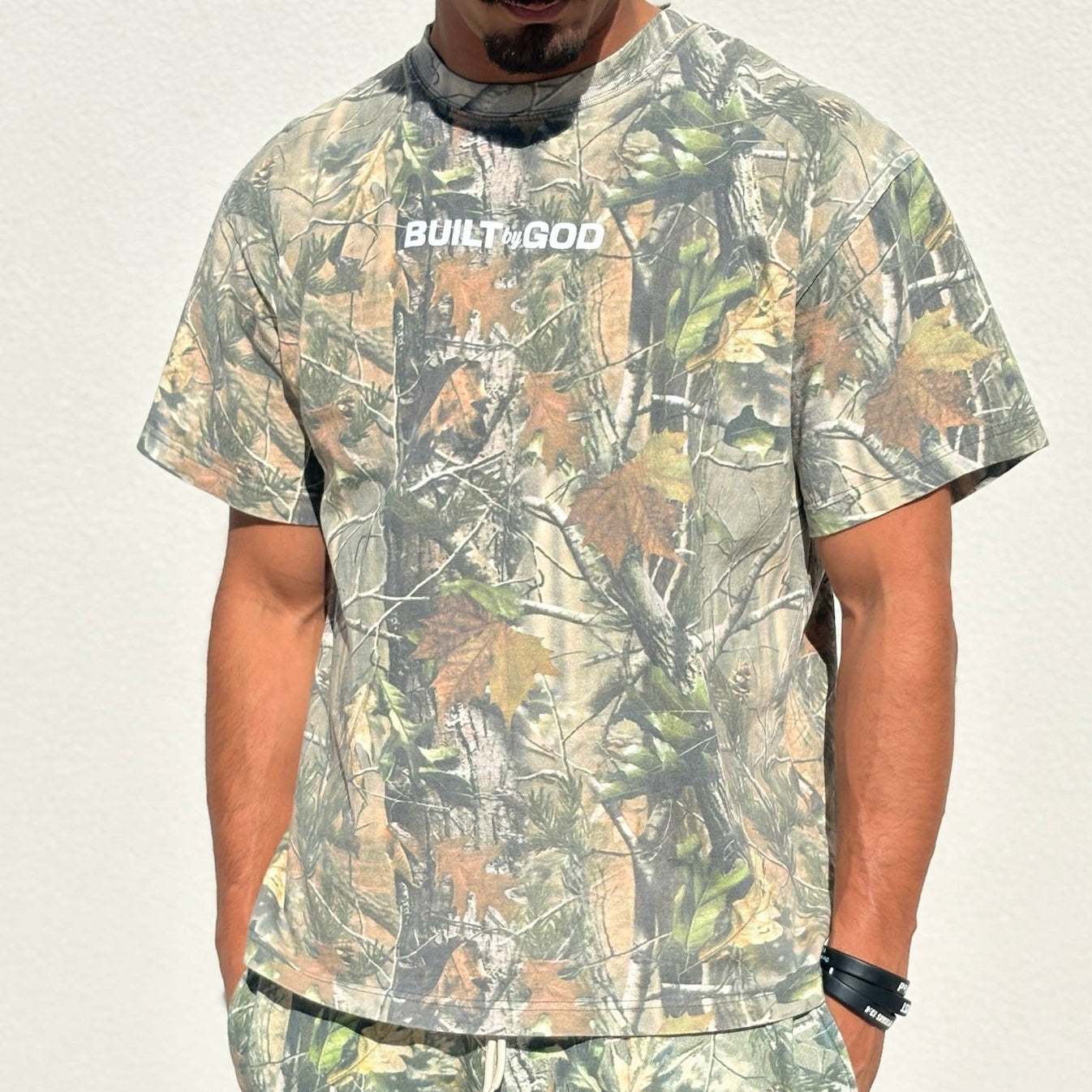 BUILT TO SERVE Oversized Tee - Camo
