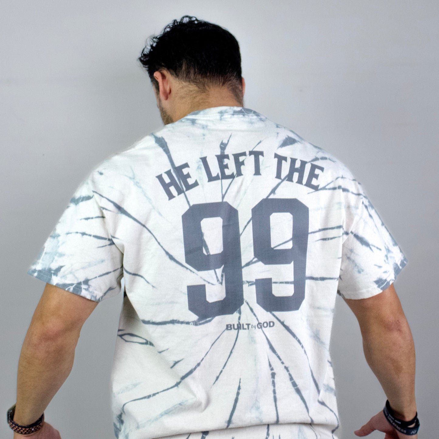 HE LEFT THE 99 Tee - Spiral Gray